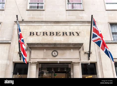 burberry bondi|Burberry streets flag.